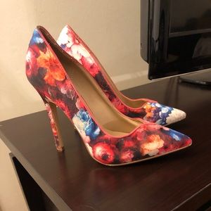High Heels Size 6.5